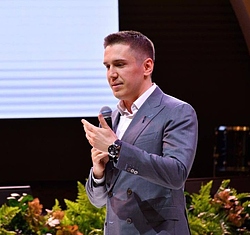 Золотухин Валерий Валерьевич